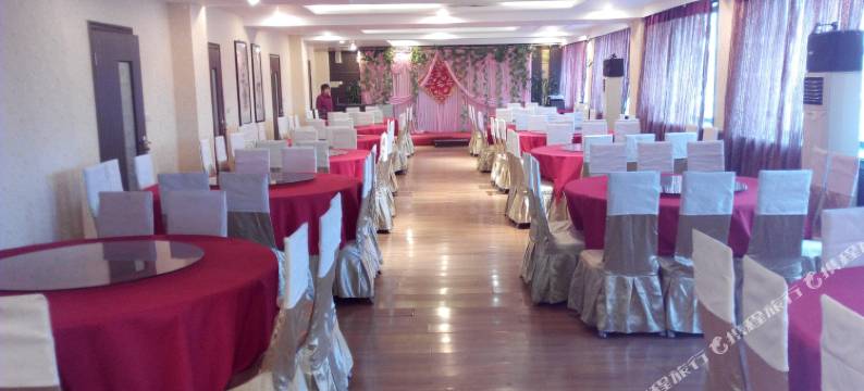 酒泉九华大酒店图片