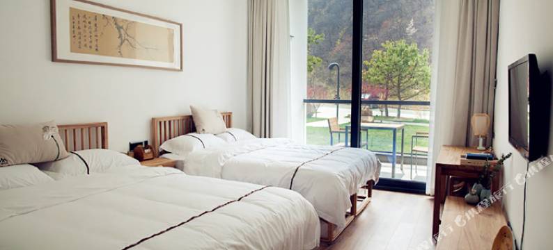 九仙山靴石山庄图片