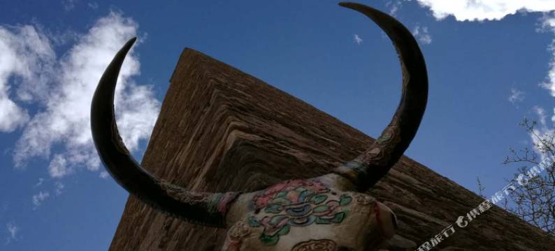 丹巴吉波尚墨风情酒店(中路藏寨店)图片