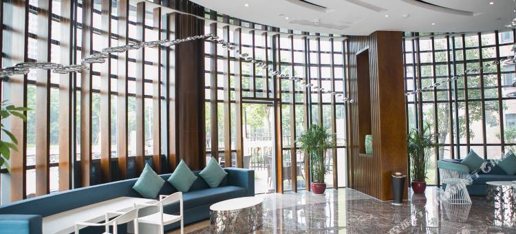 绍兴鲁越日记酒店(柯桥万达广场店)图片