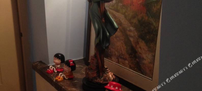 不穿秋裤的艺术青年旅舍(重庆解放碑中心店)图片