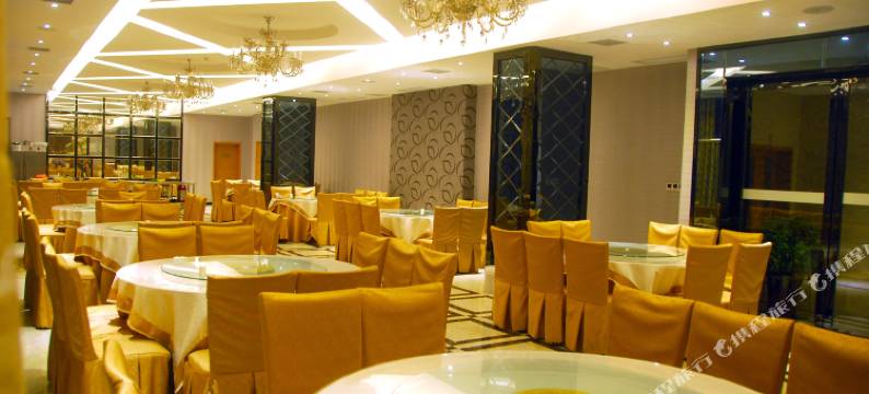 榕江天禧豪都大酒店(村超足球场店)图片