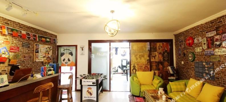 忆小窝青年旅舍(青岛君峰路地铁站店)图片