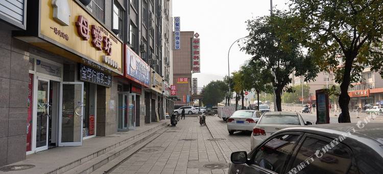 派柏·云酒店(承德火车站店)图片