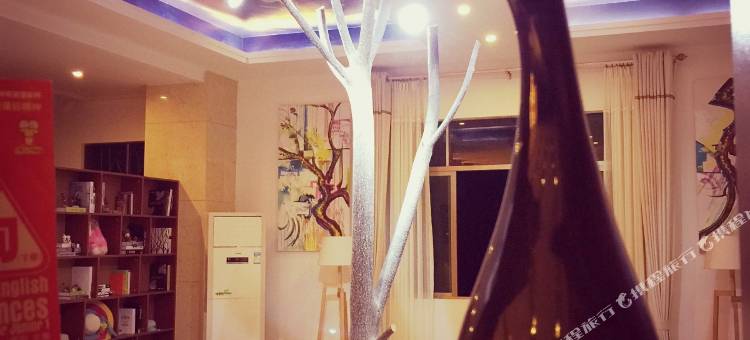 润光旅租(三亚机场店)图片