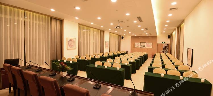 许昌云锦温泉酒店图片