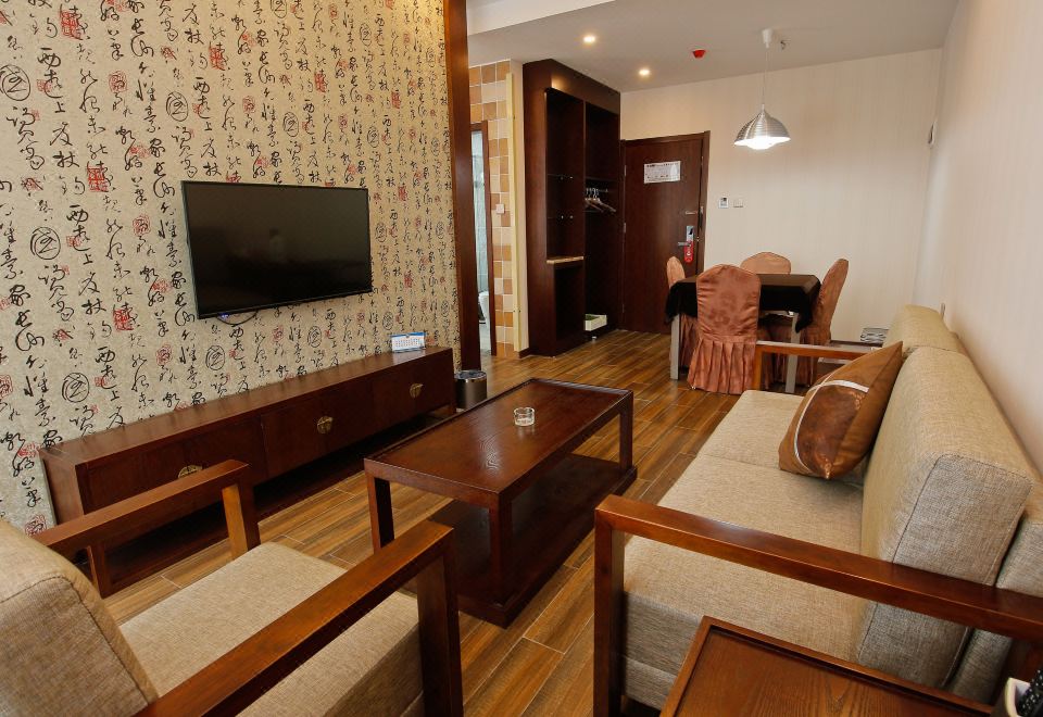  Hotel Overview