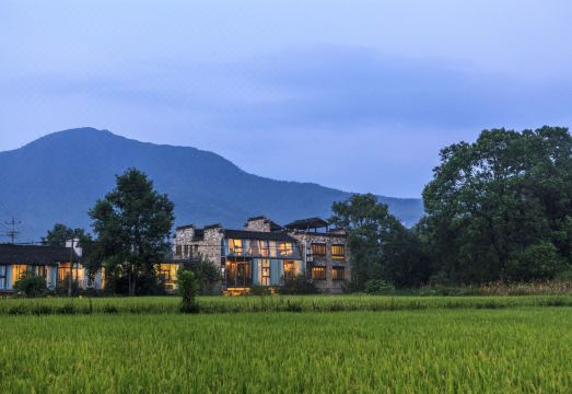 宏村塔川阿琳娜花园度假酒店外景图