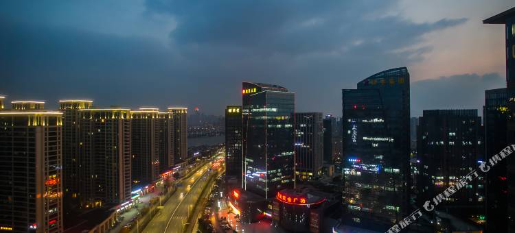 恒8连锁酒店(绍兴镜湖度假区奥体中心店)图片