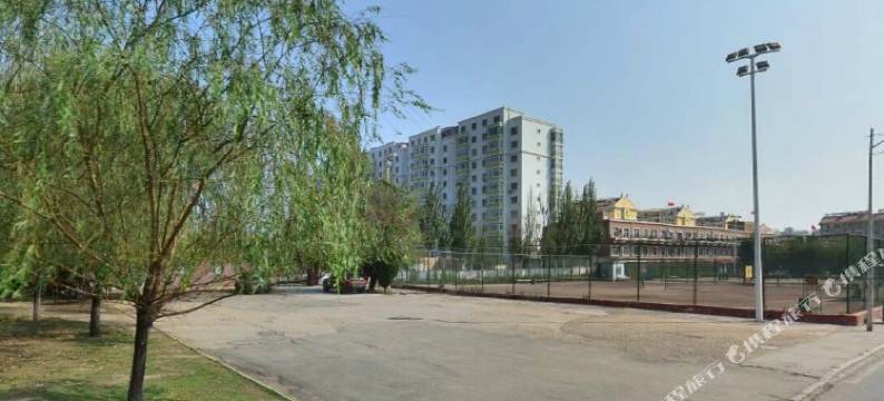 田馨园假日酒店(包头市第二十八中学店)图片