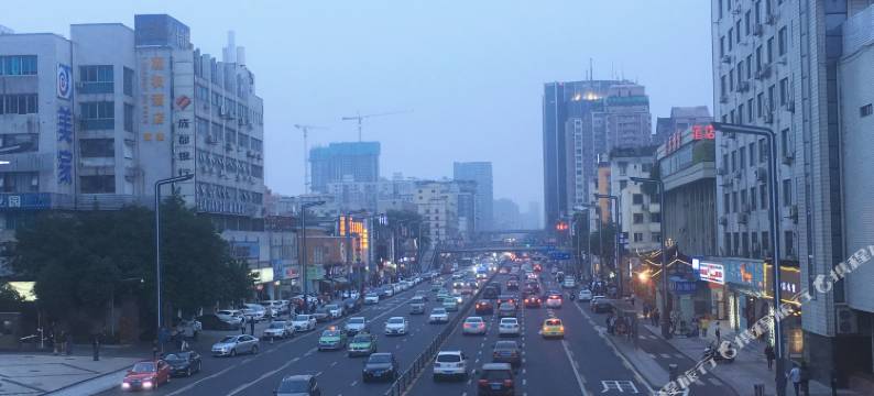 成都地铁1号线倪家桥美领馆川大旁温馨小窝普通公寓图片