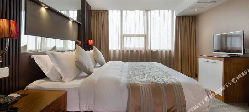 重庆博顿美锦酒店(解放碑中心店)图片