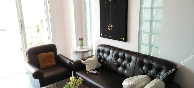 瓦塔那坎服务式公寓酒店(Wattanakham Serviced Apartment)图片