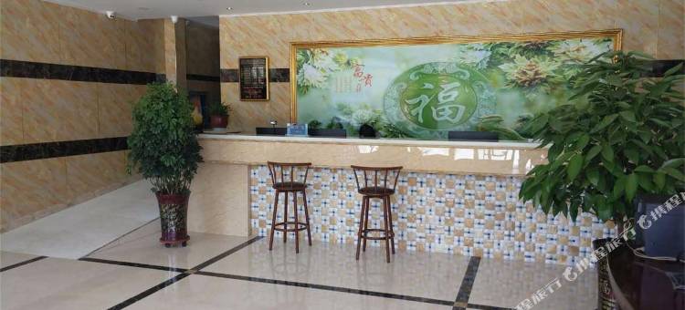 中宁宏富泰商务酒店图片