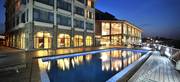 北华园观海酒店(北戴河鸽子窝碧螺塔店)图片