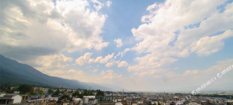 大理朵拉客栈图片