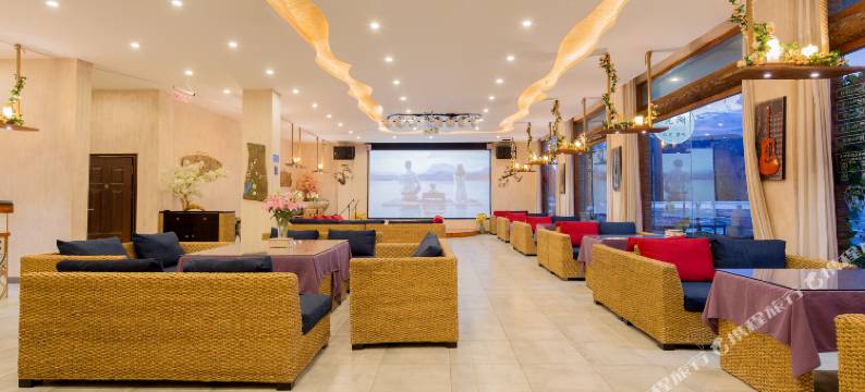 泸沽湖悦湖精品酒店图片