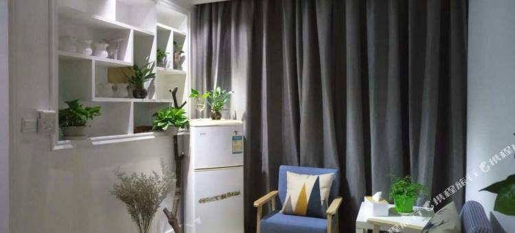 上海哎呀我去小清新普通公寓图片