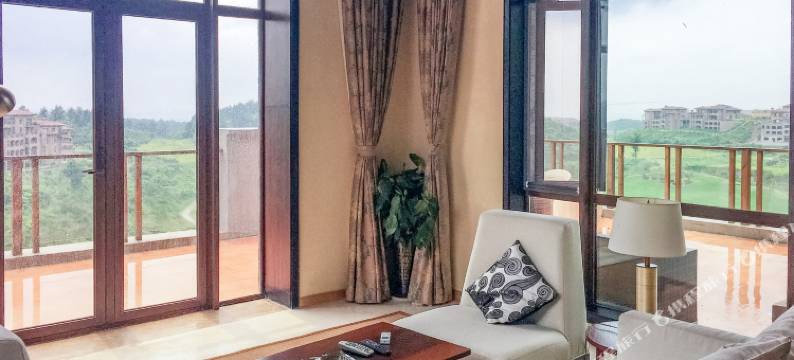 黔南龙洞堡麓岛乡村俱乐部图片