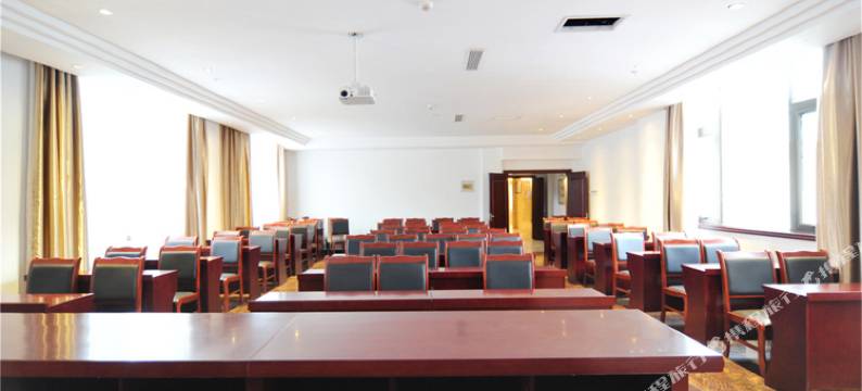 宕昌江源大酒店图片