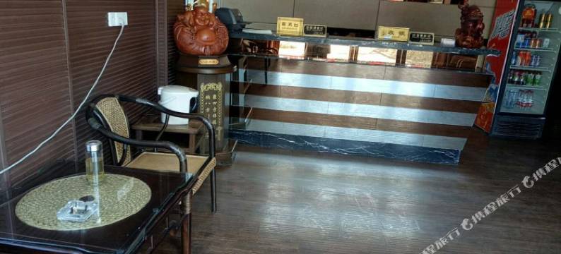 上海海角湾时尚宾馆(漕盈路地铁站店)图片