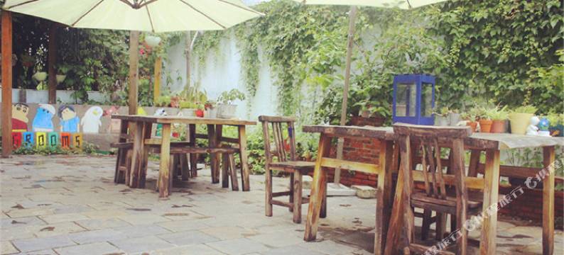 深圳六间房客栈图片