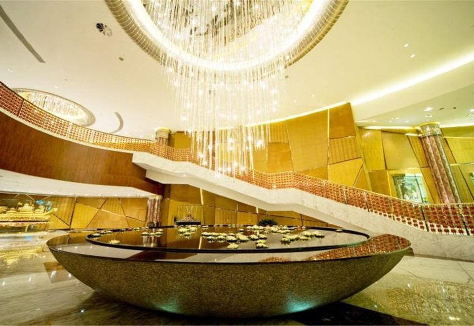 Grand Lisboa Hotel Over view