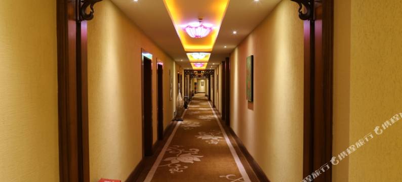 蒙自若水轻居影视酒店图片