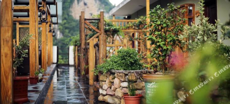 花筑·壹城一家客栈(张家界国家森林公园东大门店)图片