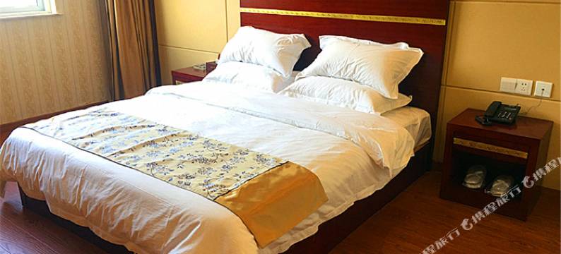 泰兴中华红枫园酒店客房部图片