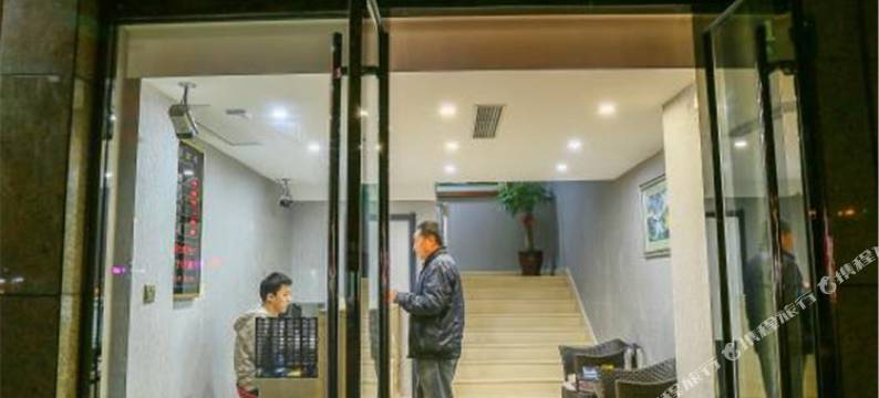 申红酒店(上海火车站店)图片