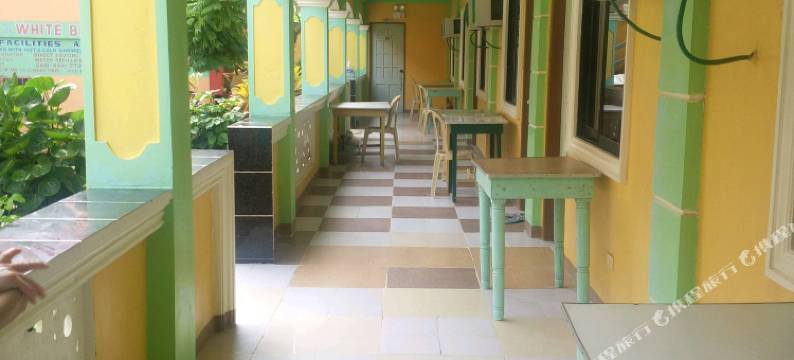 加莱拉港白沙滩酒店-Cocotel旗下(White Beach Resort Puerto Galera Powered by Cocotel)图片