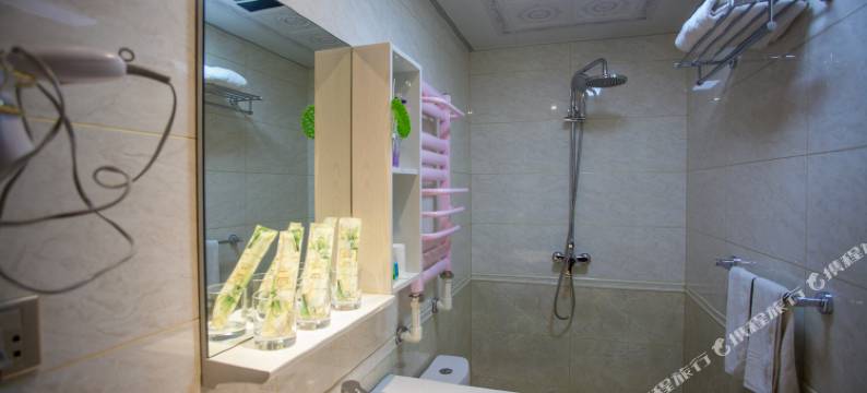 小宾馆(哈尔滨医科大学附属第一医院店)图片