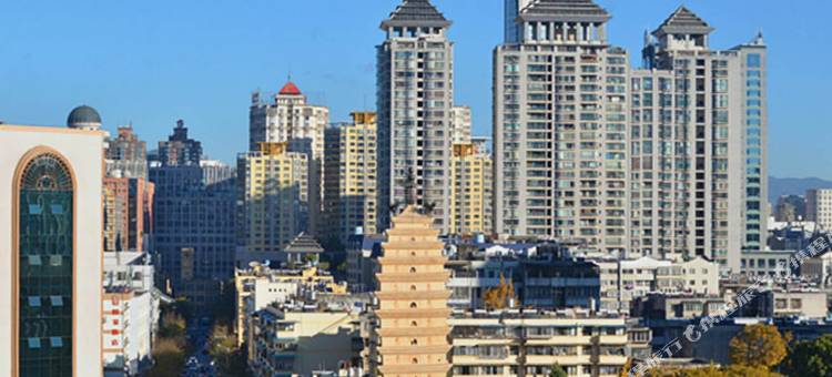 和颐至尊酒店(昆明老街南屏步行街店)图片