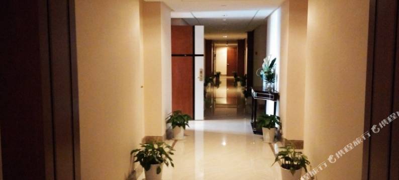 水晶蓝湾假日酒店公寓(百家湖金鹰店)图片