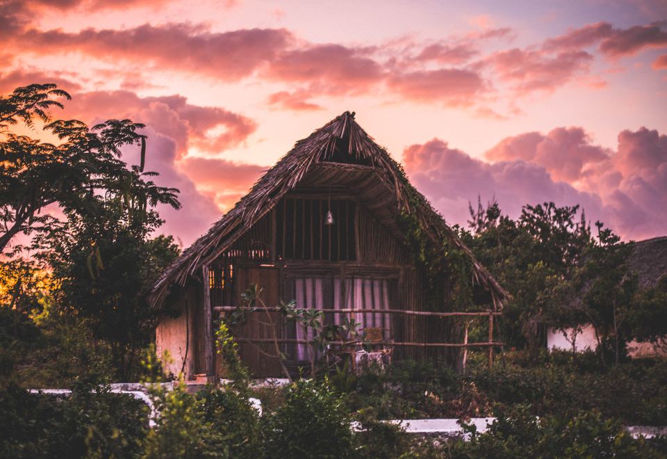 Kae Funk Resort Hotel Overview