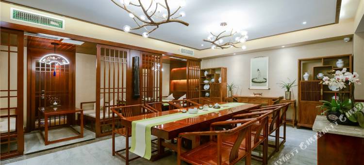 云栖酒店(重庆江北机场创意公园店)图片
