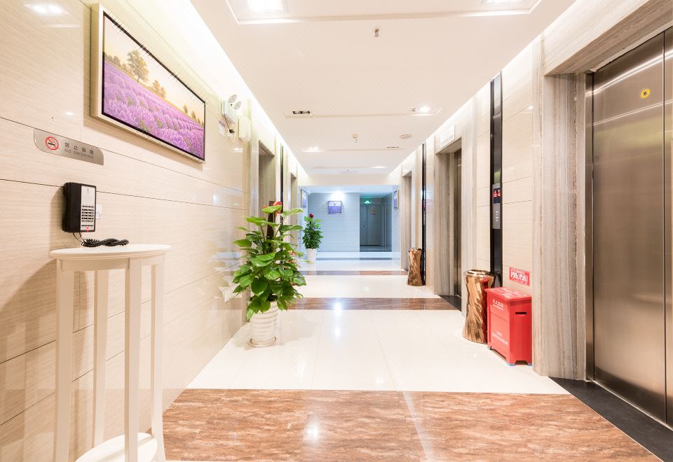 Lavande Hotel (Heyuan Wanlongcheng)Hotel Overview