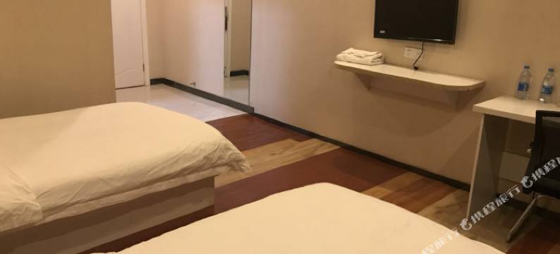 中牟万庭主题酒店图片