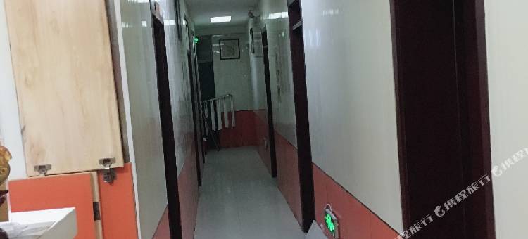 新民弘扬快捷宾馆四部图片