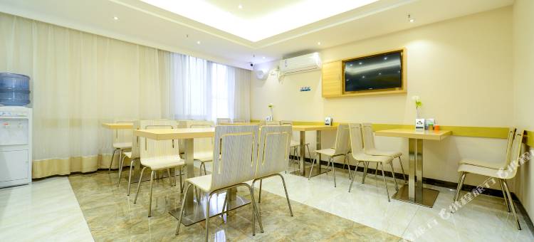 城市便捷酒店(重庆杨家坪步行街轻轨站店)图片