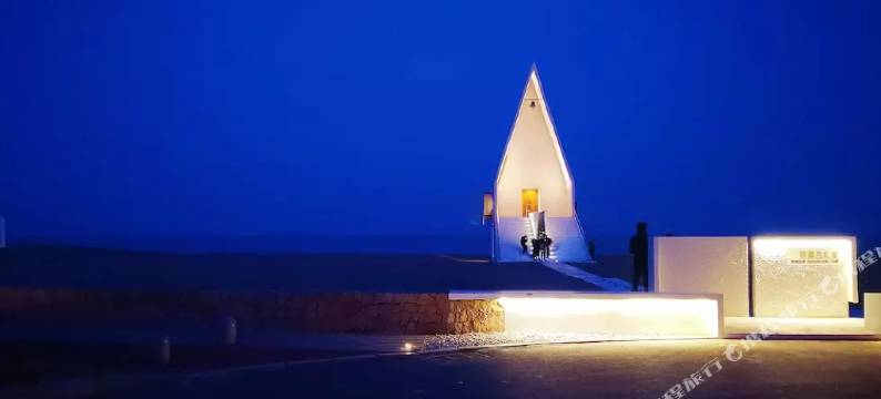 栖海里民宿(孤独图书馆礼堂店)图片