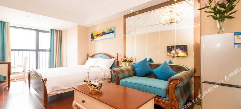 鹏城国际公寓(大剧院地铁站万象城店)图片