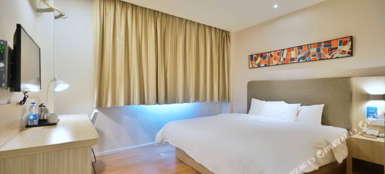 李子酒店(重庆南坪地铁站店)(原怡莱酒店南坪地铁站店)图片