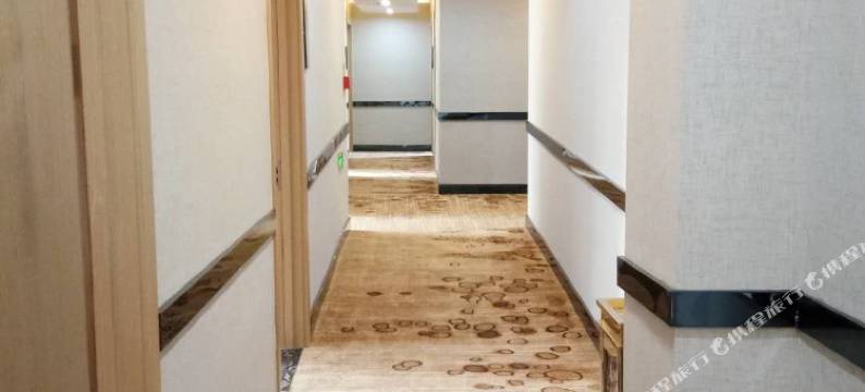 华庭酒店(杭州星桥店)图片