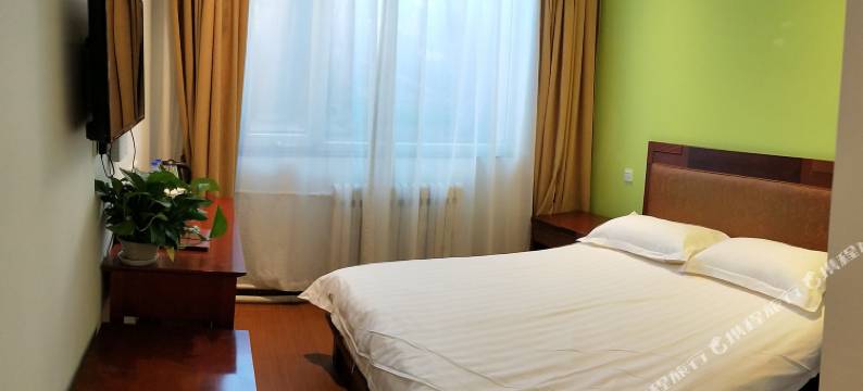 九九嘉宾馆(北京南大街店)图片