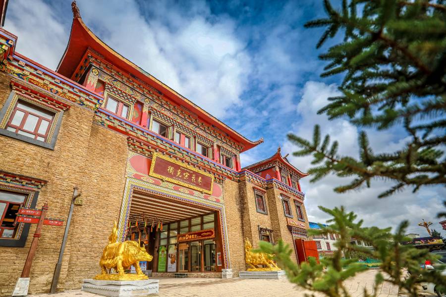 香格里拉第5顆隕石·光年酒店（獨克宗古城店）