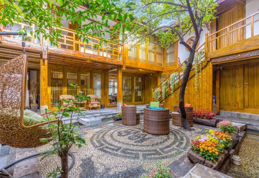 博雅居客栈（丽江古城四方街店）外景图