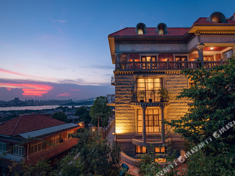 鼓浪屿春草芬芳海景别墅(三丘田码头店)