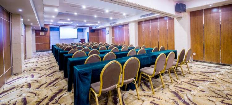 艺选酒店(武汉雄楚大道理工大学店)图片